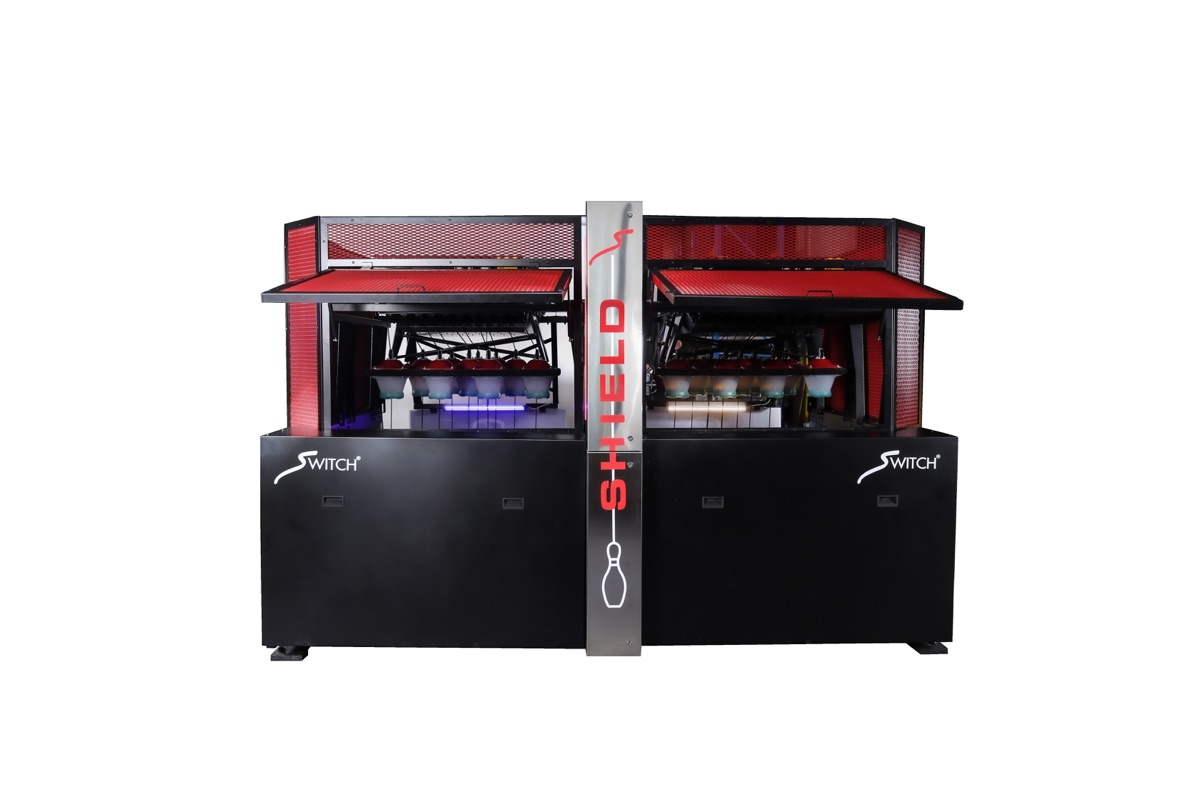 SHIELD vista cerrada con branding Switch